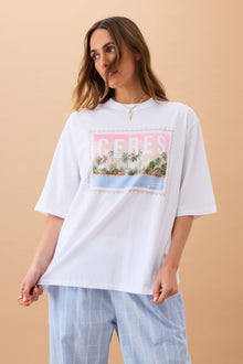  Liv Oversized Tee
