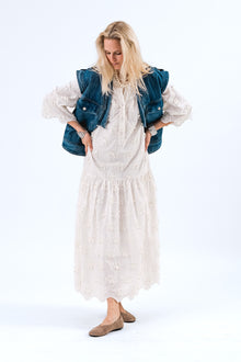  Timor Midi Dress