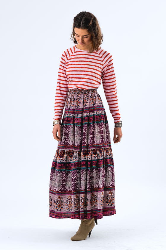 Liva Tee