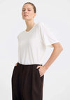 Liana Tee White