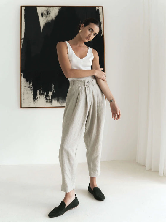 Tapered Linen Trouser