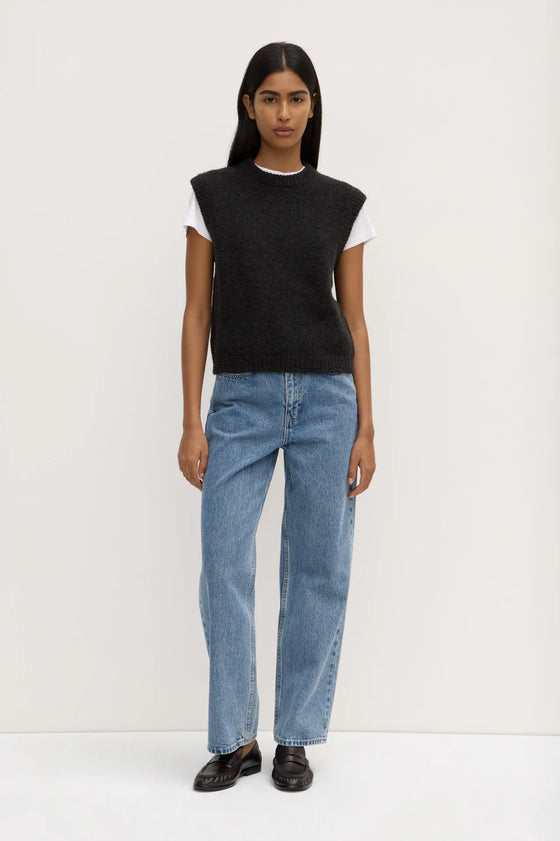 Everlyn Vest
