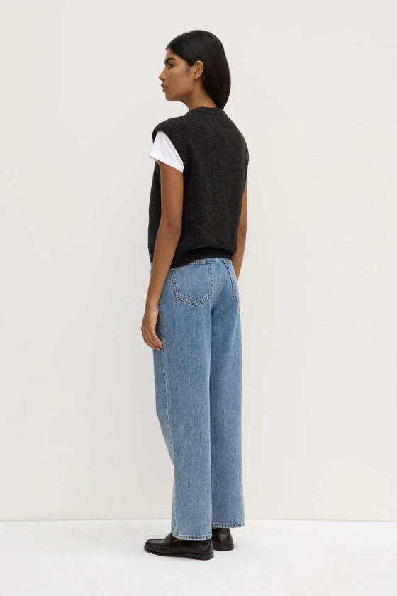 Everlyn Vest