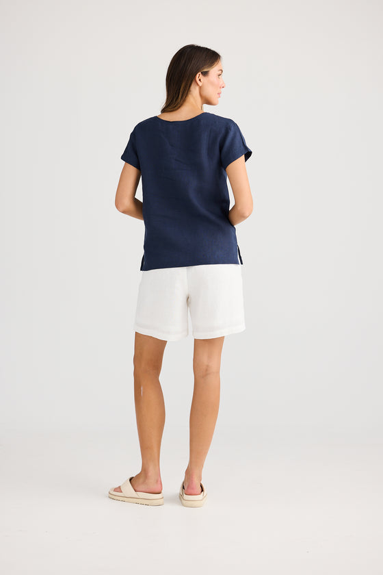 Captain Tee