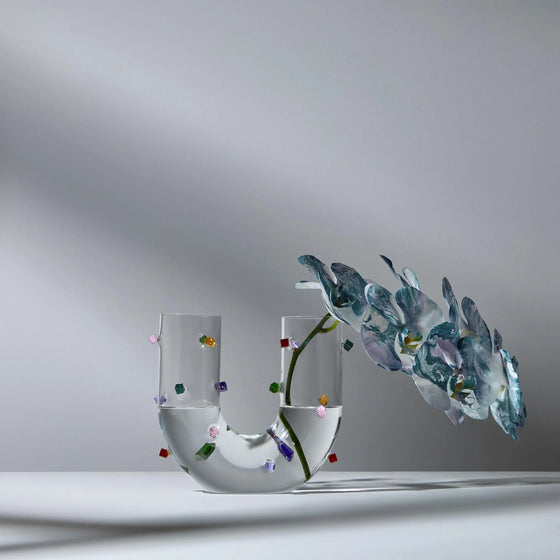 Jewel U Vase