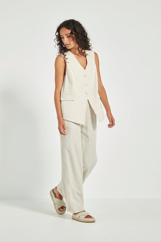 Loretta Vest