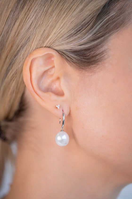 ROMY FRESHWATER PEARL SILVER HOOK DROP EARRING