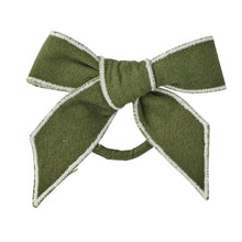 Milla Bow Napkin Ring Olive/Ivory