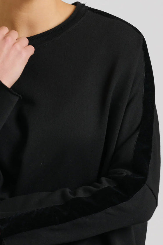 Raw Velvet Trim Sweartshirt