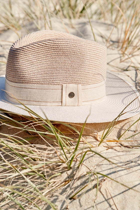 Peta Fedora Camel/Ivory