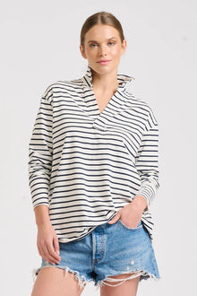  Raw Collar Long Sleeve Tee